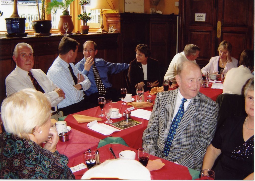 Everyone except Peter getting their word in